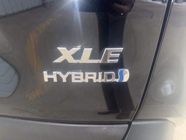 2019 Toyota RAV4 Hybrid XLE West Burlington IA