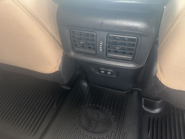 2019 Toyota RAV4 Hybrid XLE West Burlington IA