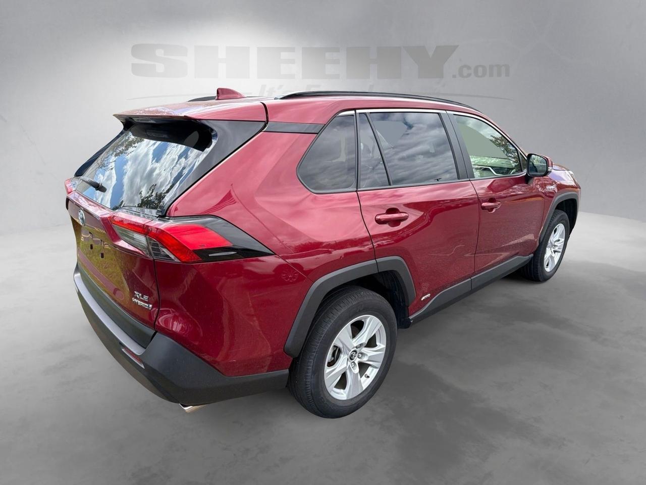 2019 Toyota RAV4 Hybrid XLE Stafford VA