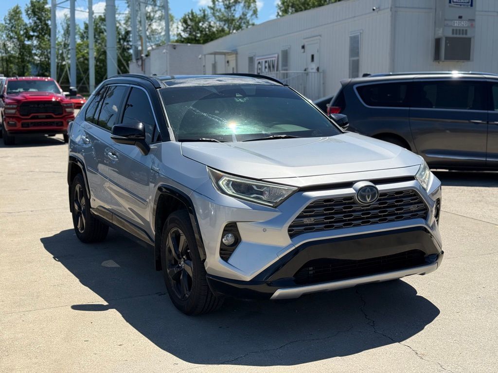2019 Toyota RAV4 Hybrid XSE Crestwood KY