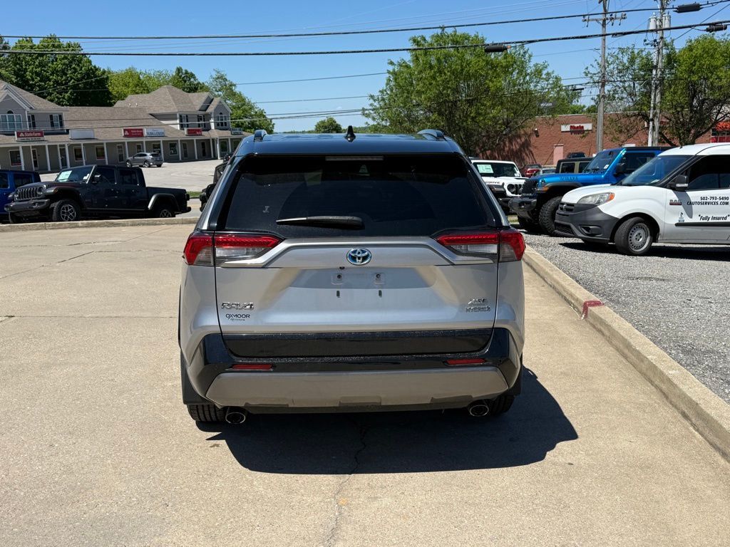 2019 Toyota RAV4 Hybrid XSE Crestwood KY