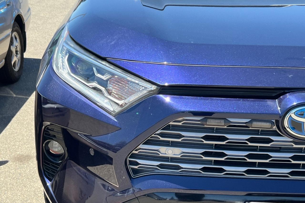 2019 Toyota RAV4 Hybrid XSE Roseville CA
