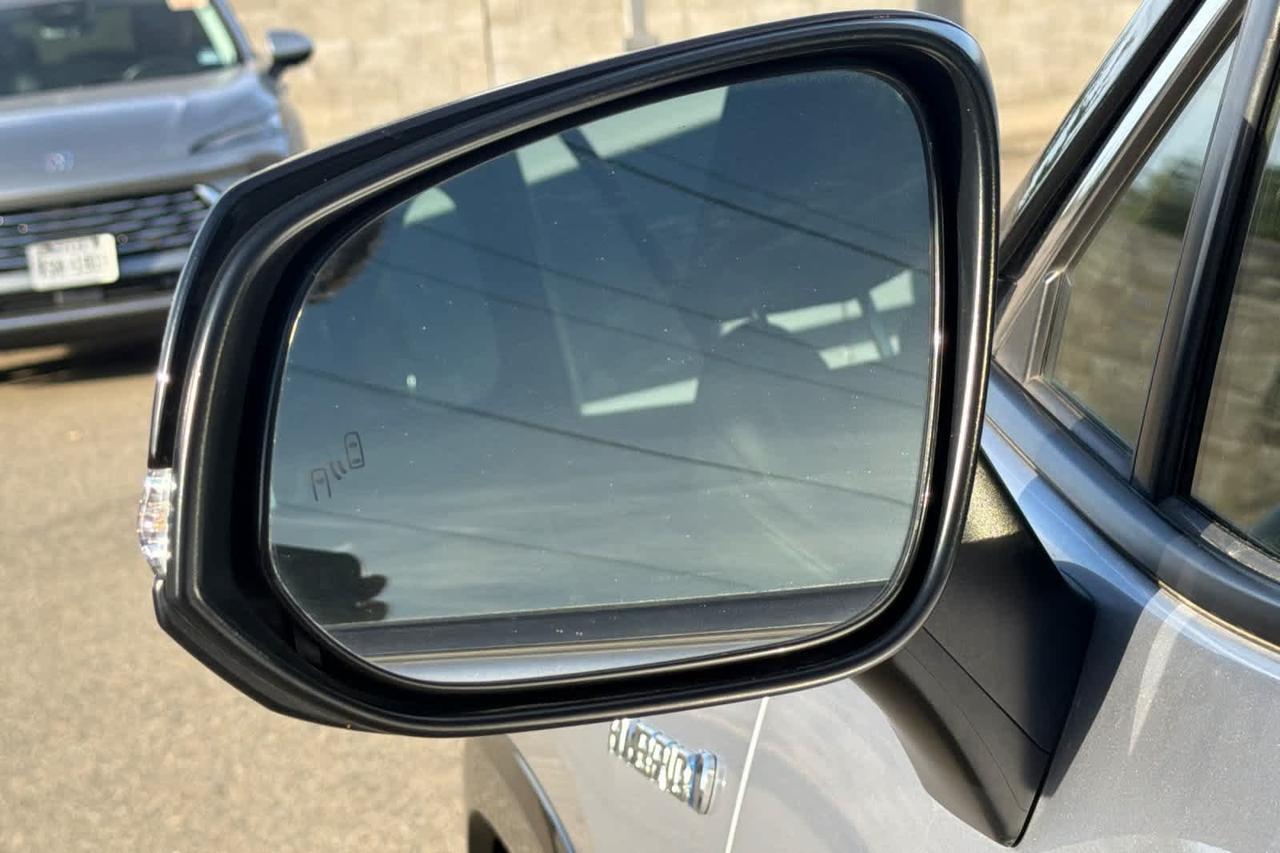 2019 Toyota RAV4 Hybrid XSE Roseville CA
