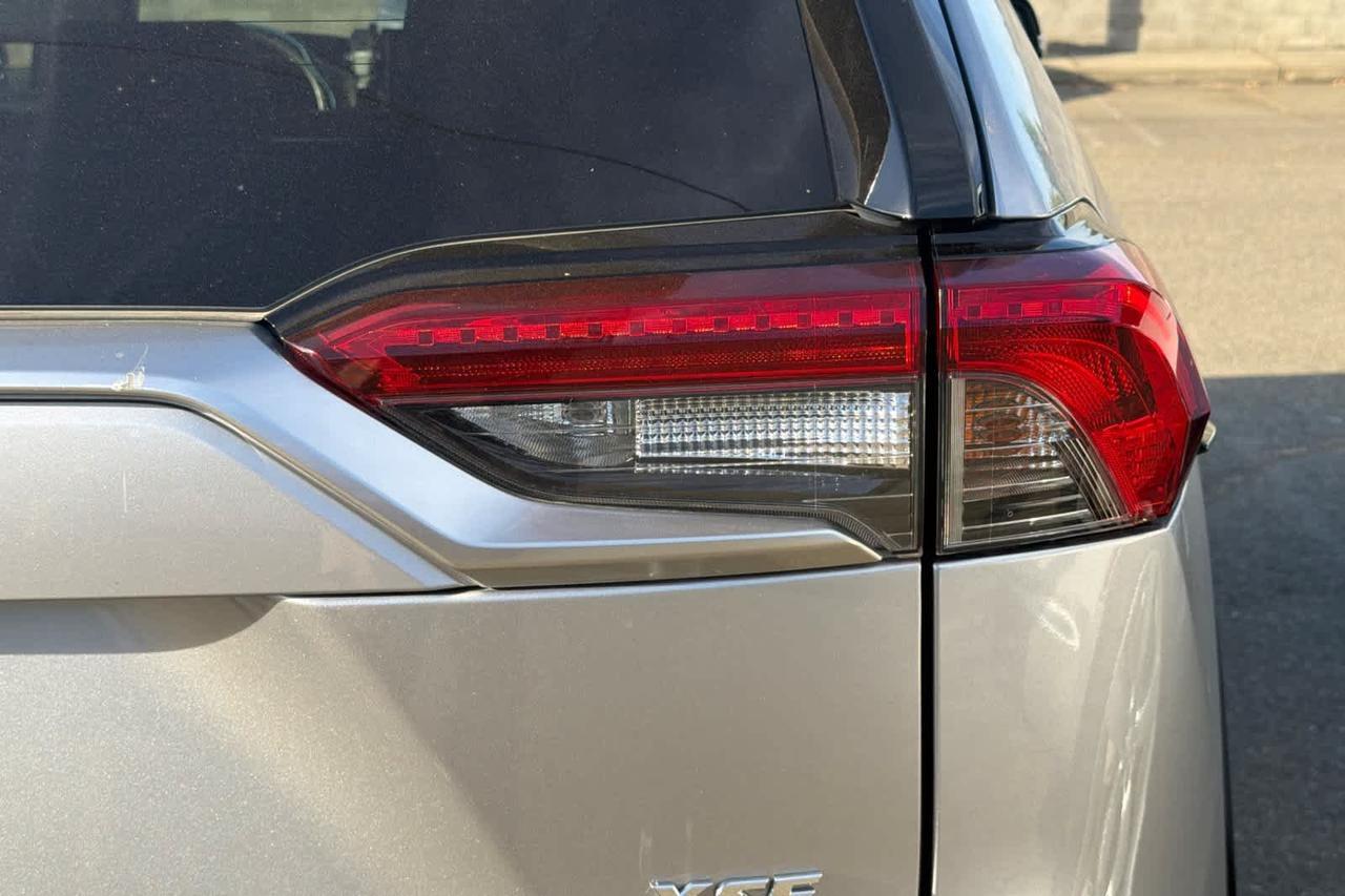 2019 Toyota RAV4 Hybrid XSE Roseville CA