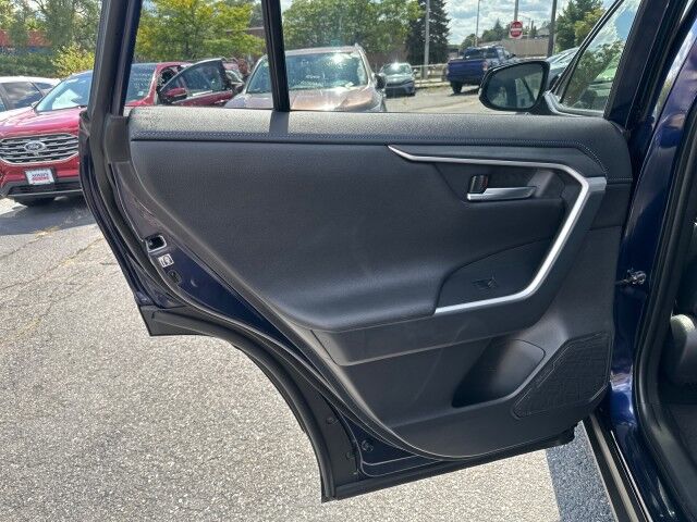 2019 Toyota RAV4 Hybrid XSE Worcester MA