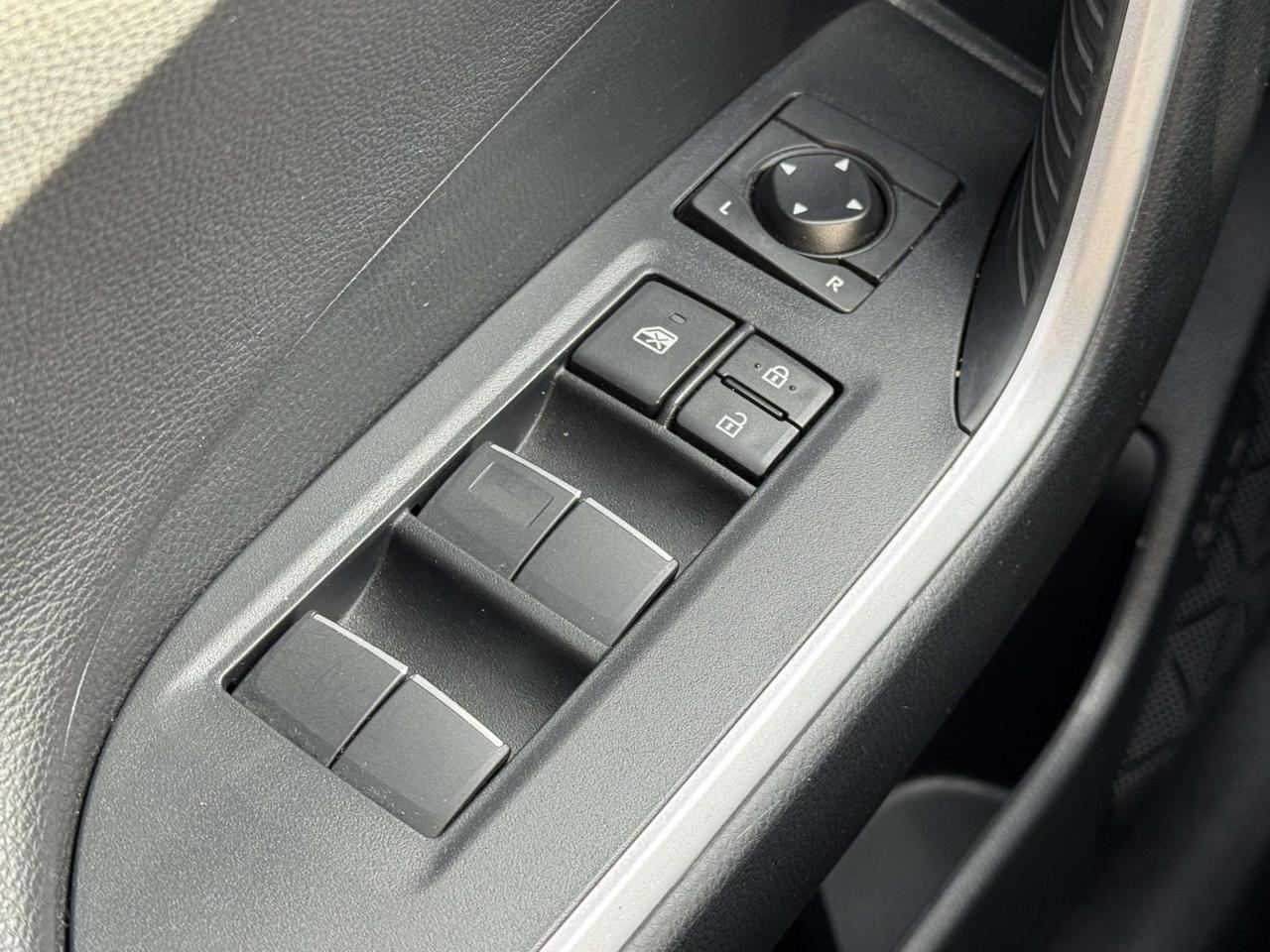 2019 Toyota RAV4 Hybrid XSE Fredericksburg VA