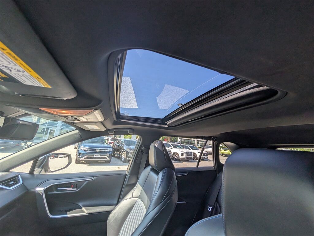 2019 Toyota RAV4 Hybrid XSE