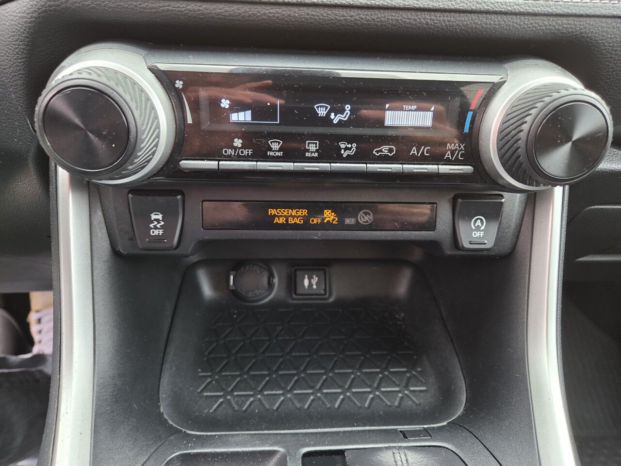 2019 Toyota RAV4 LE Charlton MA