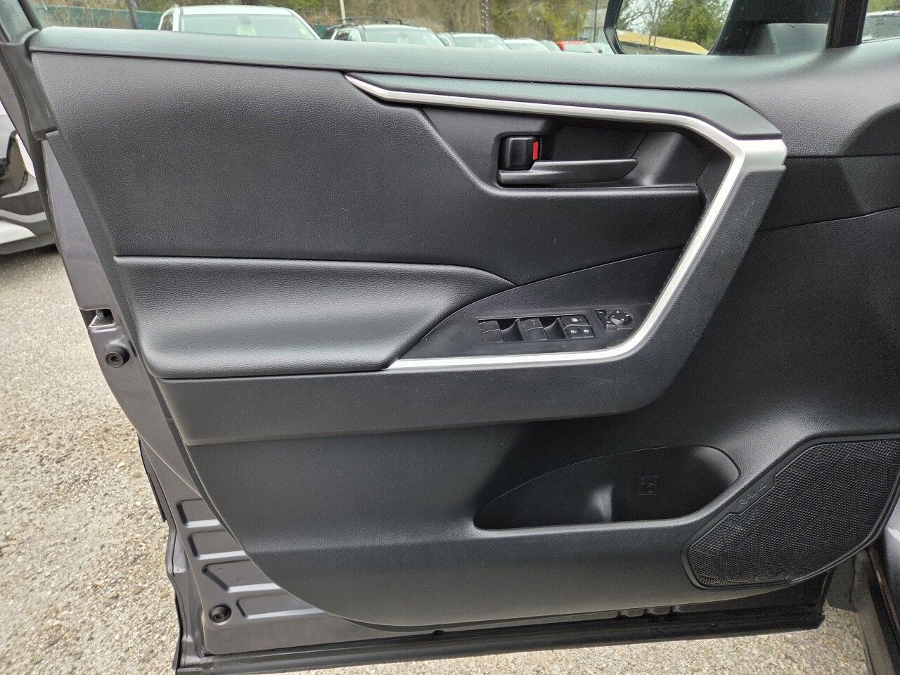 2019 Toyota RAV4 LE Charlton MA