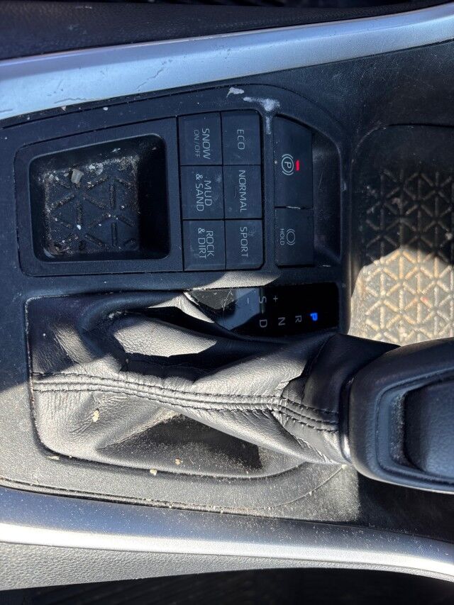 2019 Toyota RAV4 LE Cleveland OH