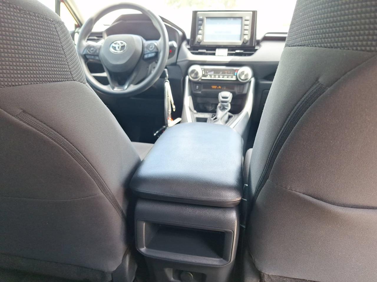 2019 Toyota RAV4 LE Hurst TX