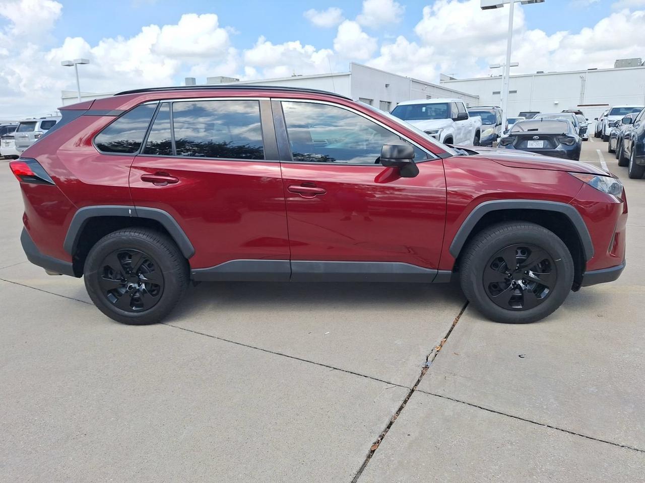 2019 Toyota RAV4 LE Hurst TX