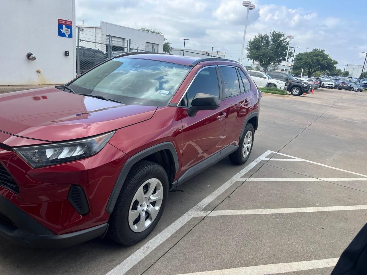 2019 Toyota RAV4 LE Hurst TX