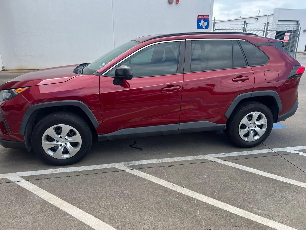 2019 Toyota RAV4 LE Hurst TX