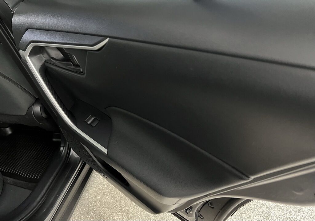 2019 Toyota RAV4 LE Highlands Ranch CO