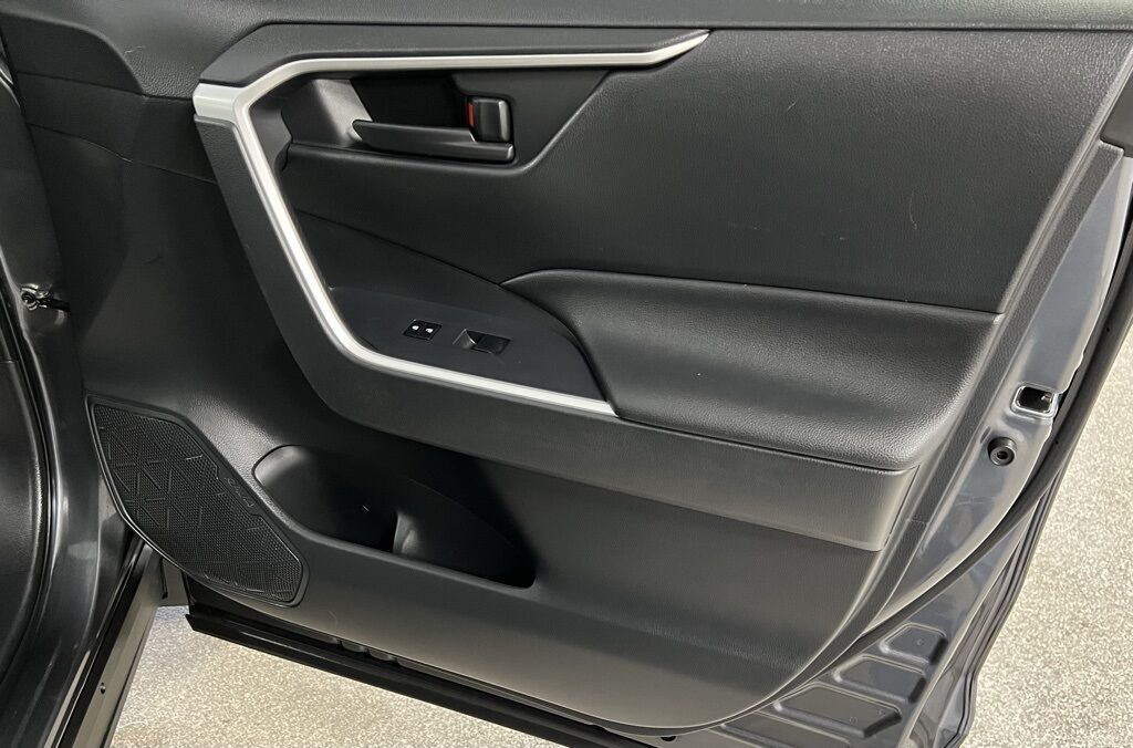 2019 Toyota RAV4 LE Highlands Ranch CO