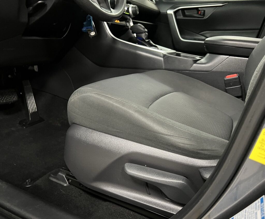 2019 Toyota RAV4 LE Highlands Ranch CO