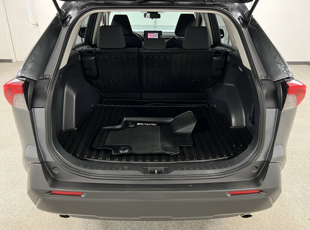2019 Toyota RAV4 LE Highlands Ranch CO