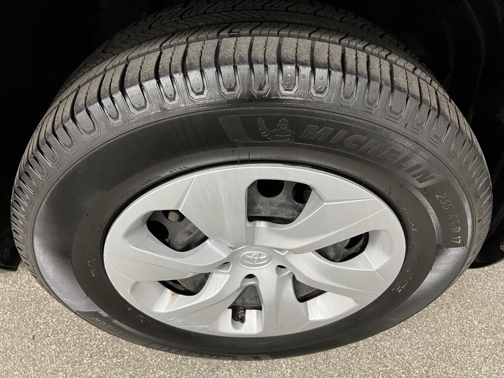 2019 Toyota RAV4 LE Highlands Ranch CO