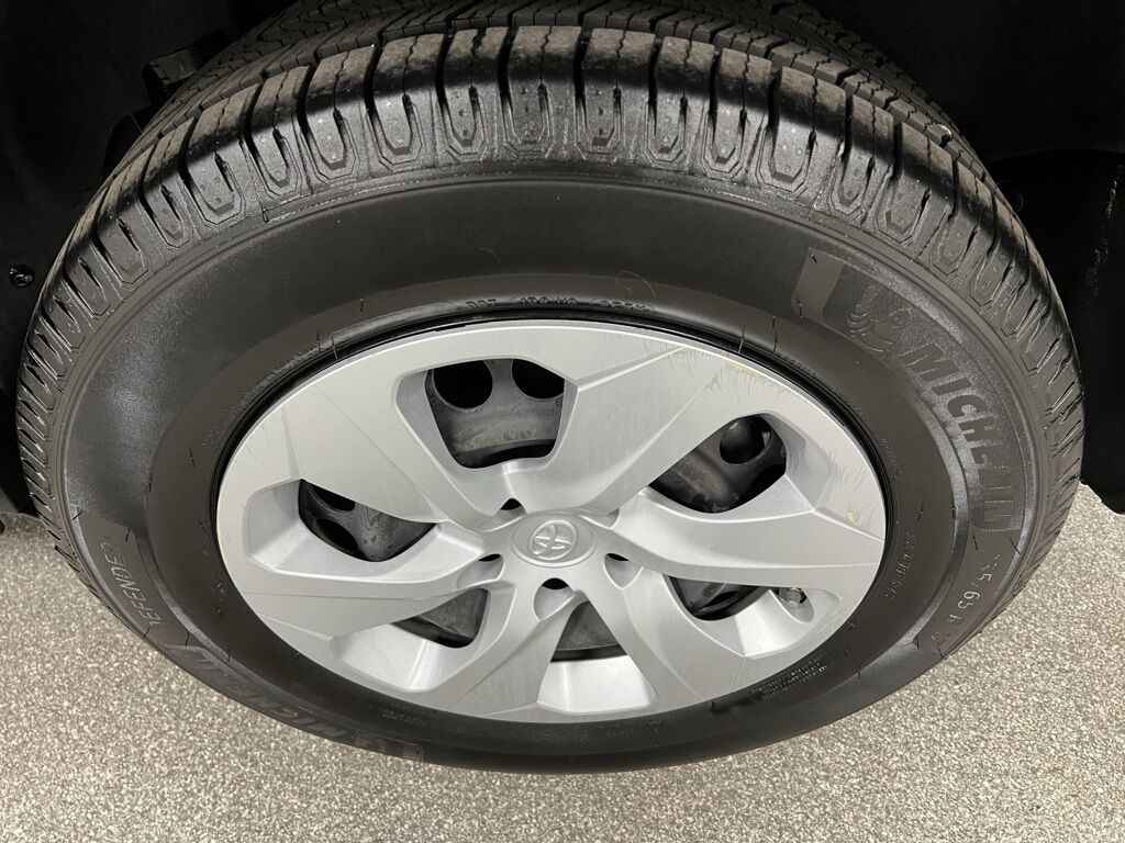 2019 Toyota RAV4 LE Highlands Ranch CO