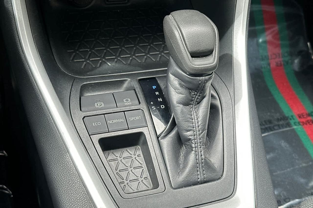 2019 Toyota RAV4 LE Roseville CA