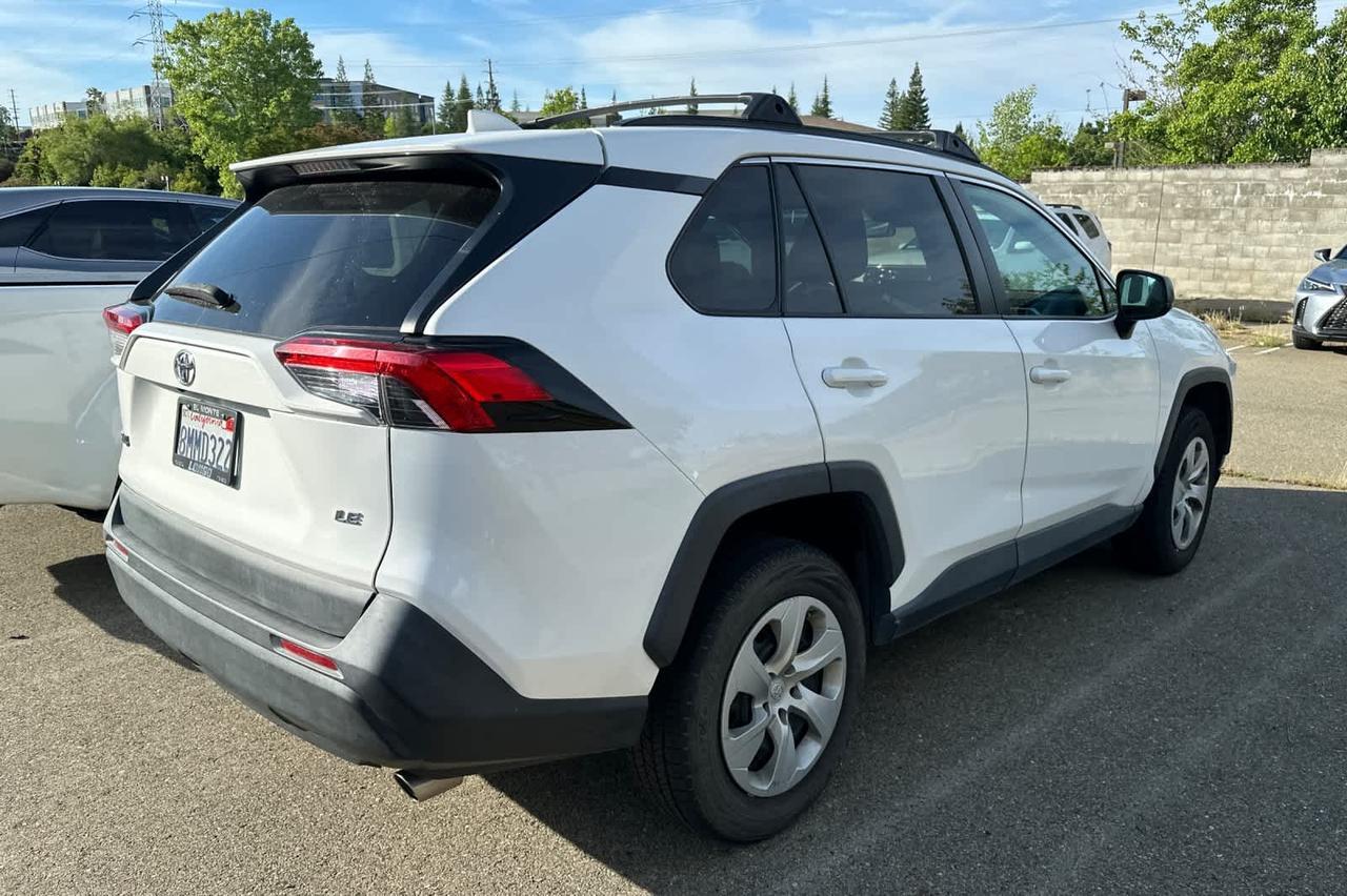 2019 Toyota RAV4 LE