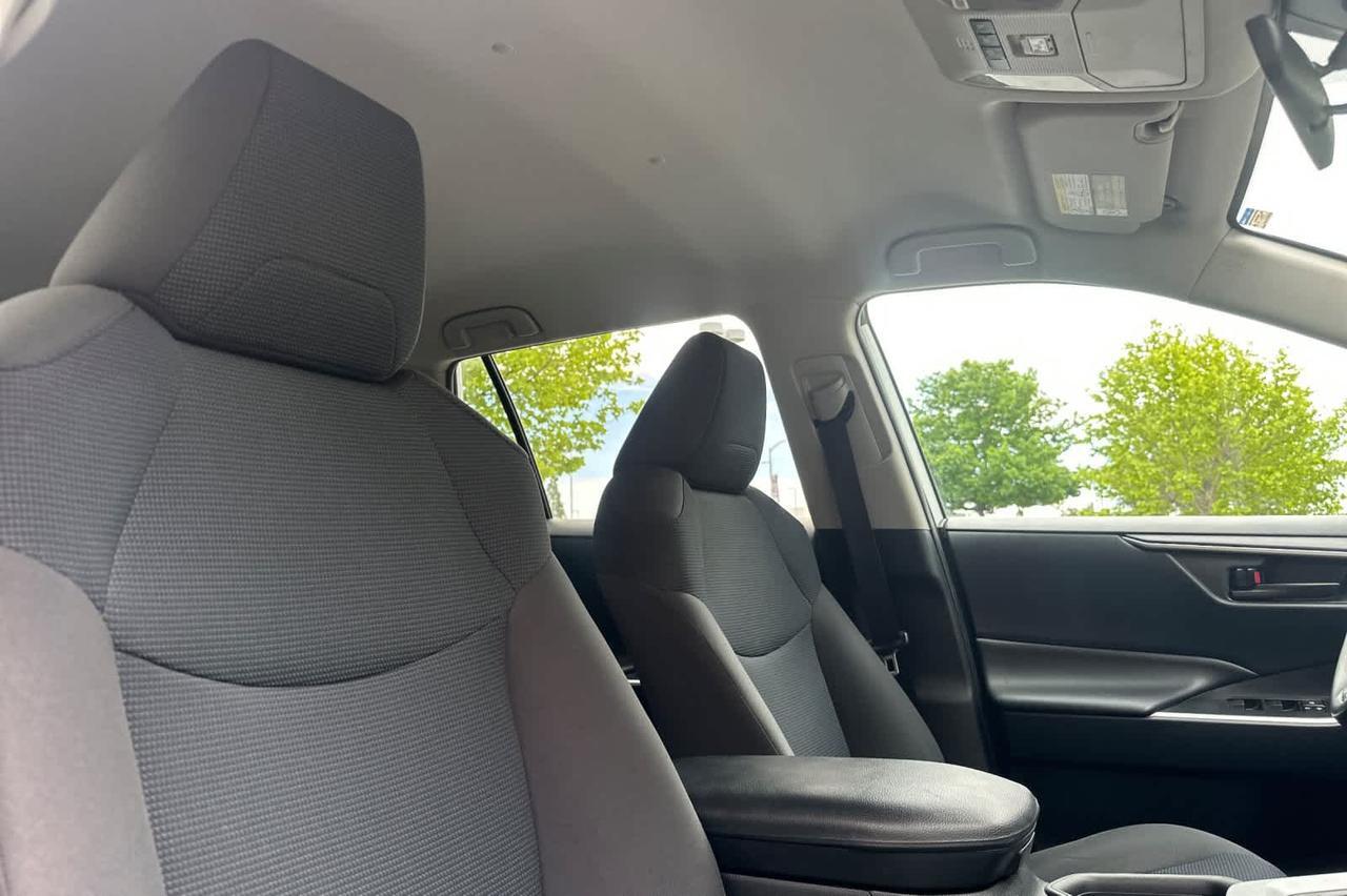 2019 Toyota RAV4 LE Roseville CA