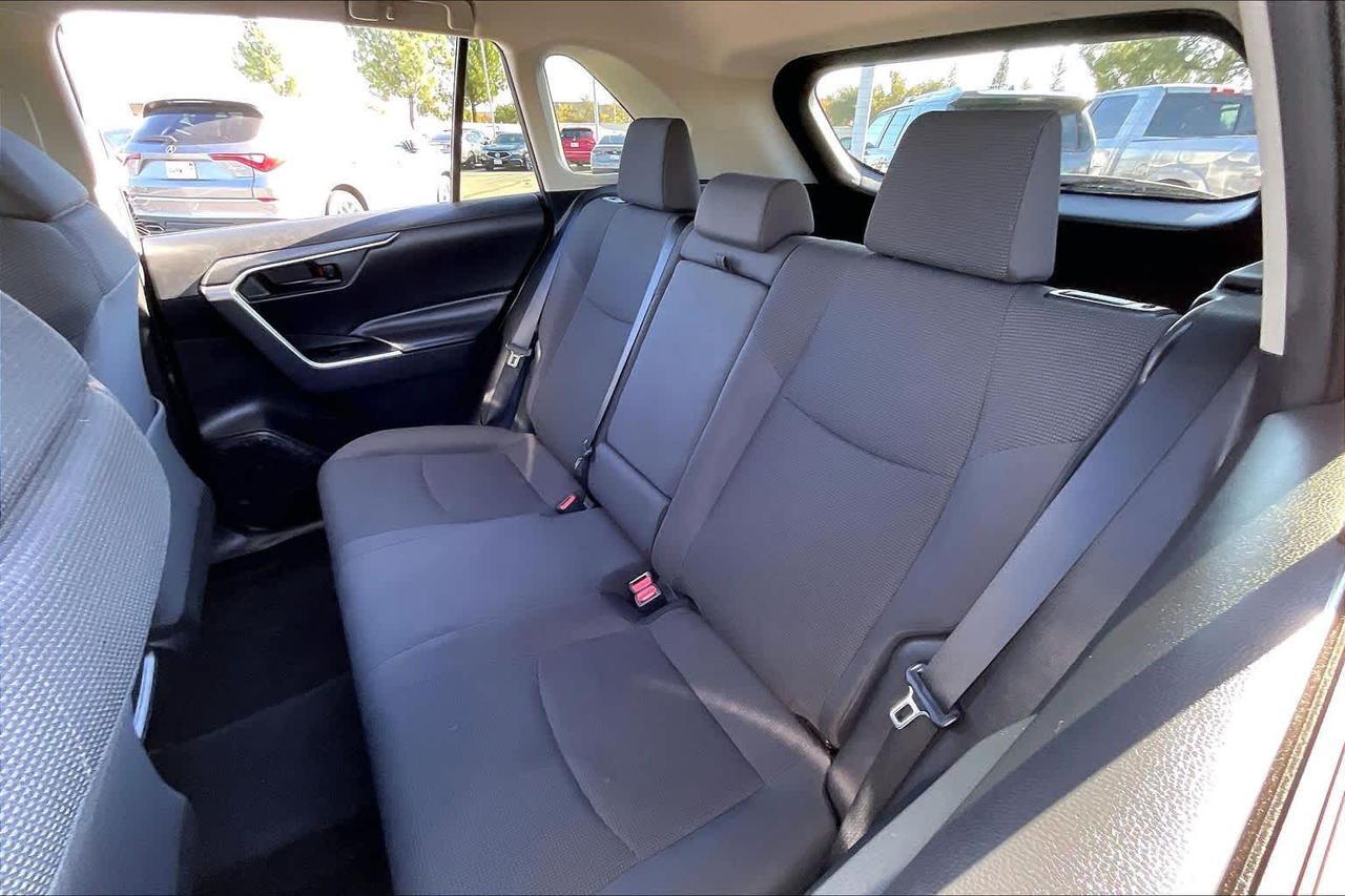 2019 Toyota RAV4 LE Roseville CA