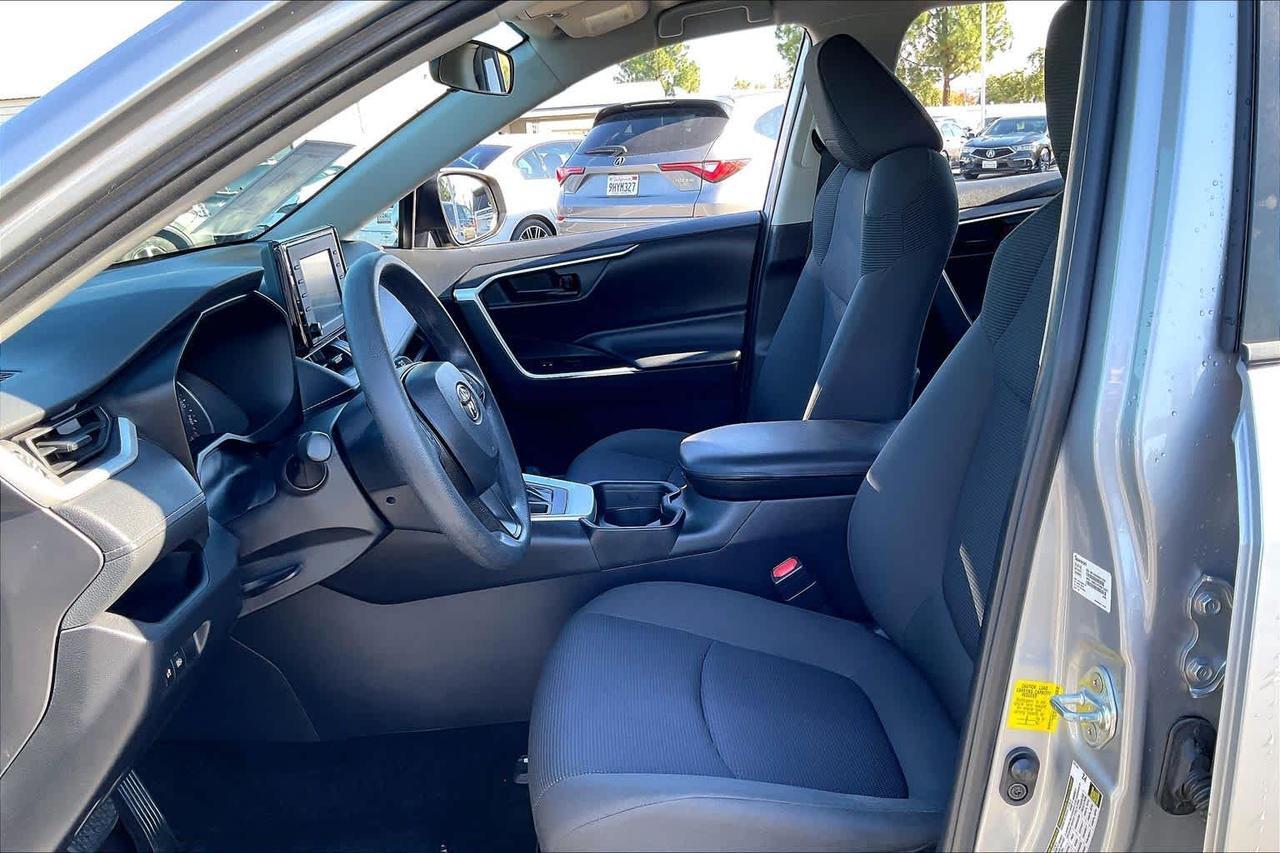 2019 Toyota RAV4 LE Roseville CA