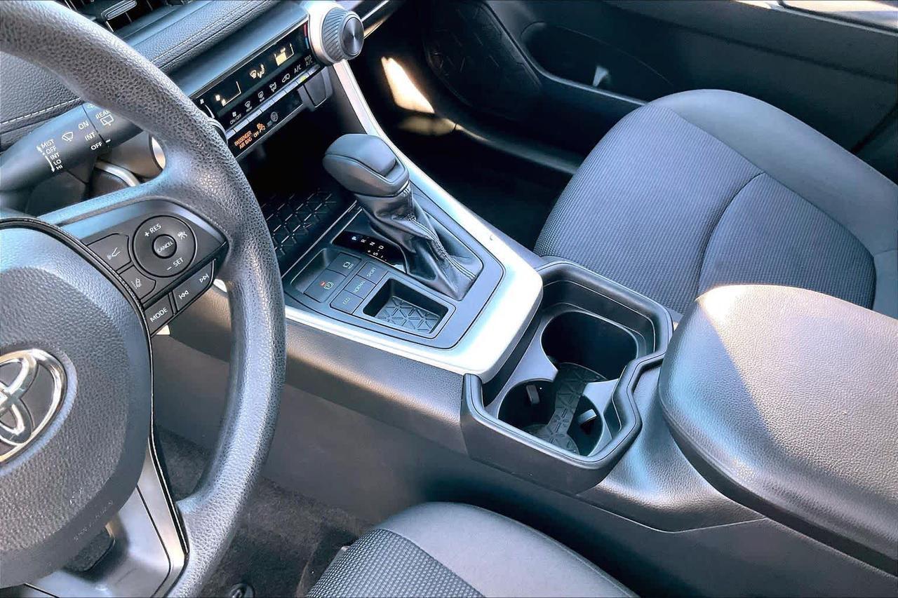 2019 Toyota RAV4 LE Roseville CA