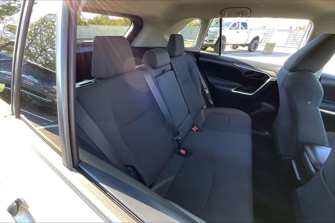 2019 Toyota RAV4 LE Roseville CA