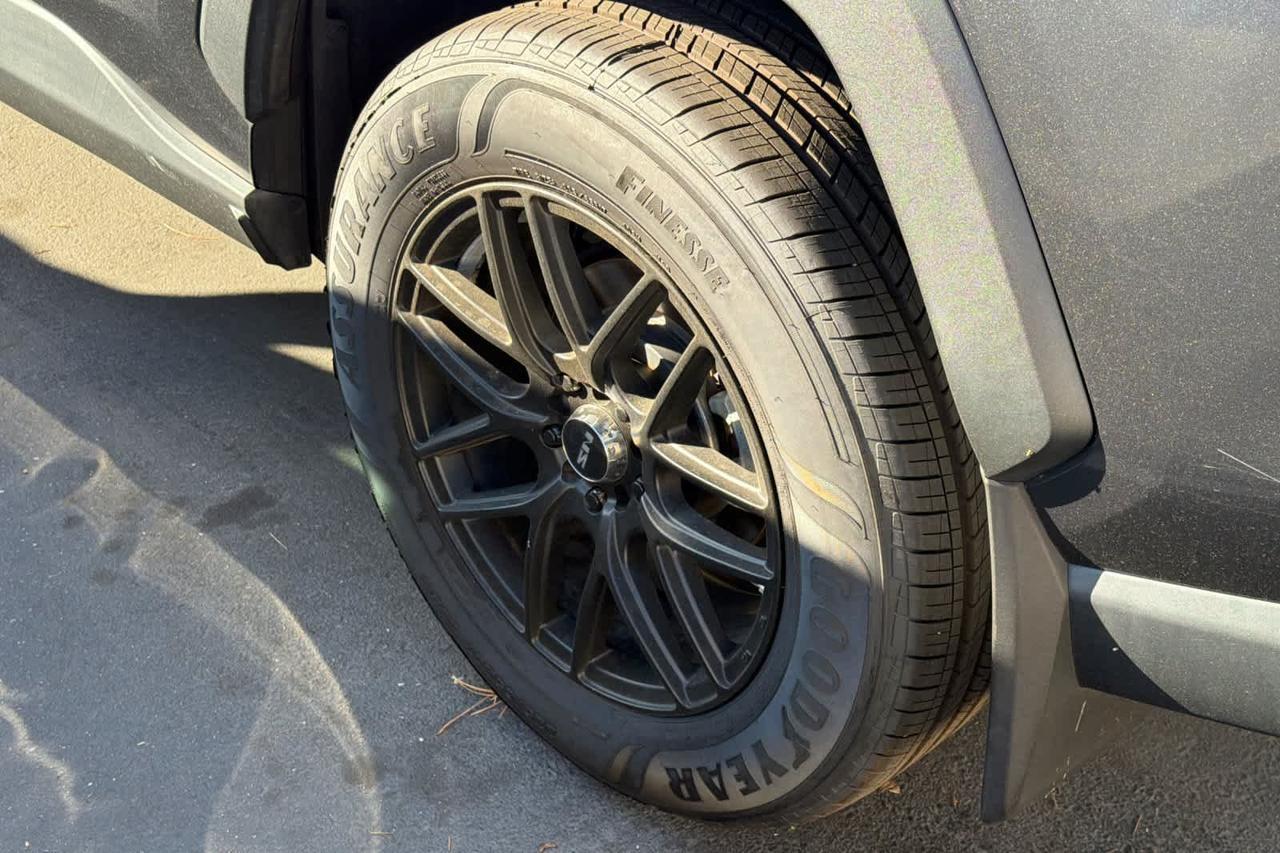2019 Toyota RAV4 LE Roseville CA