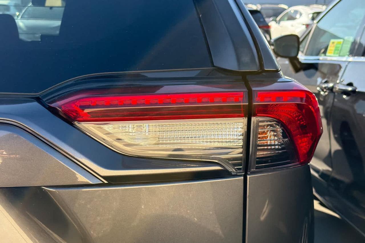 2019 Toyota RAV4 LE Roseville CA