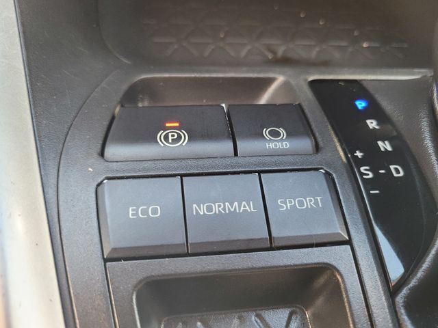 2019 Toyota RAV4 LE Roseville CA