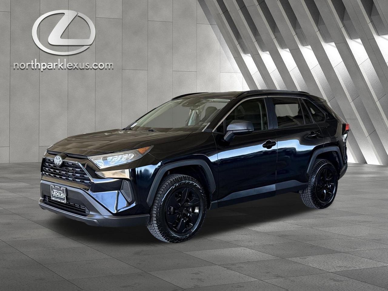 2019 Toyota RAV4 LE