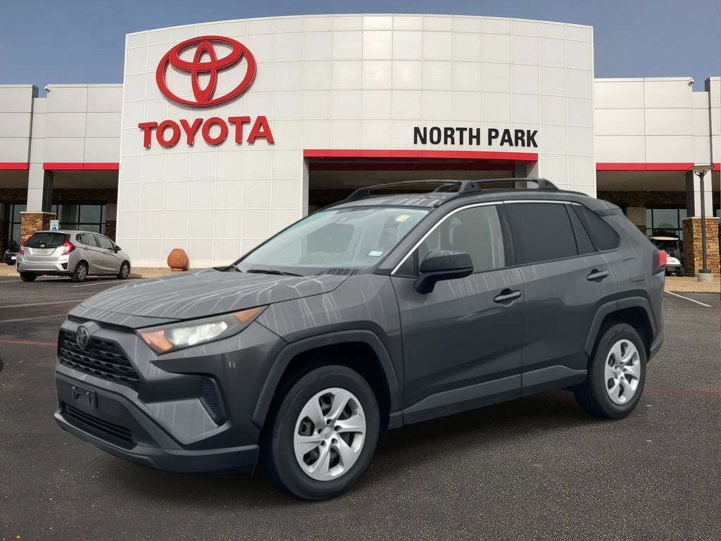 2019 Toyota RAV4 LE