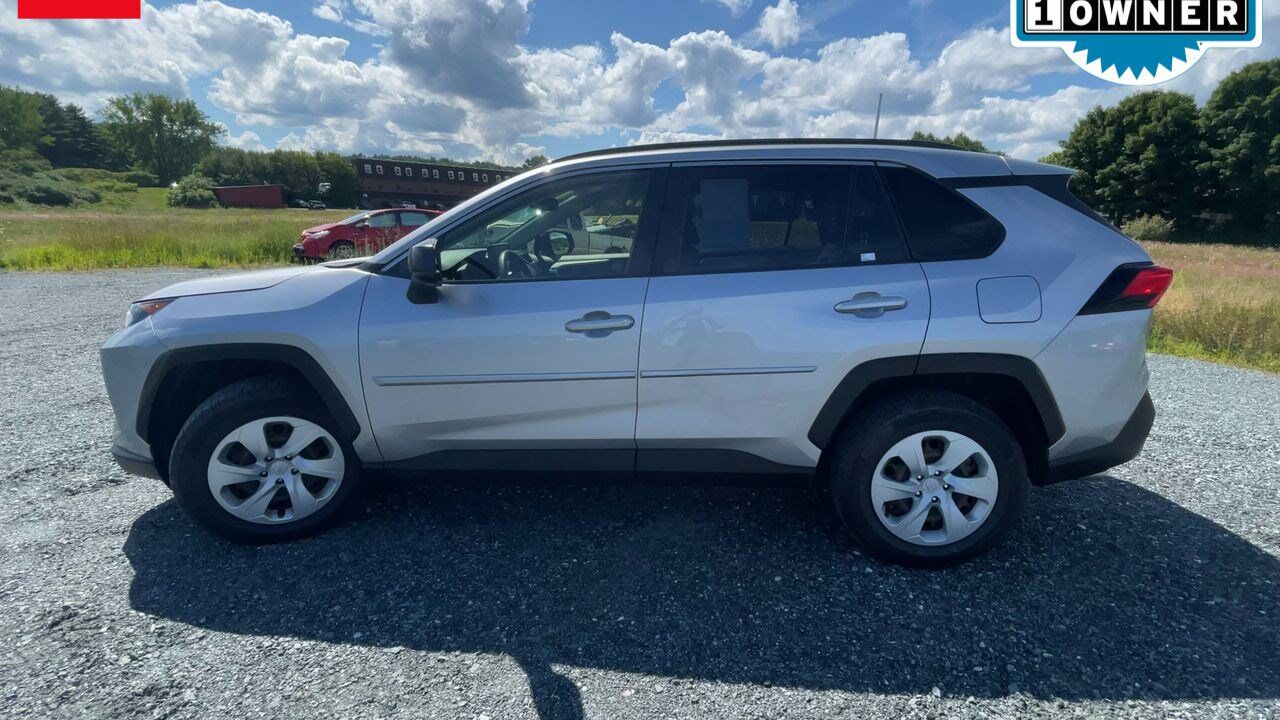 2019 Toyota RAV4 LE White River Junction VT