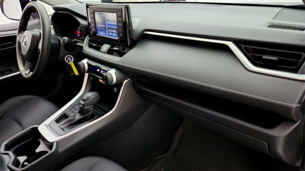 2019 Toyota RAV4 LE Laurel MD