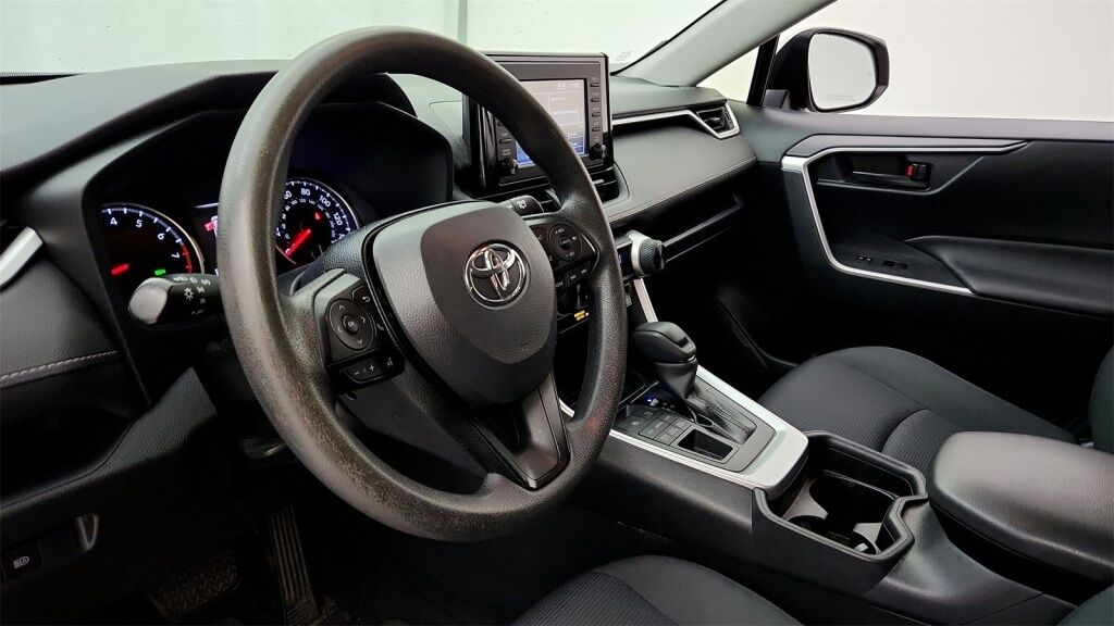 2019 Toyota RAV4 LE Laurel MD