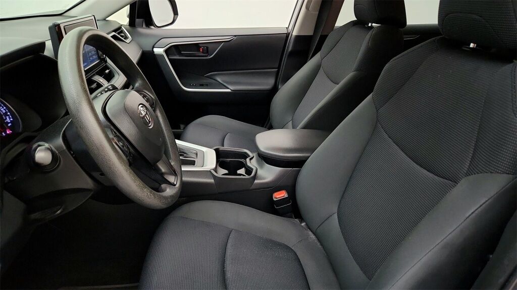 2019 Toyota RAV4 LE Laurel MD