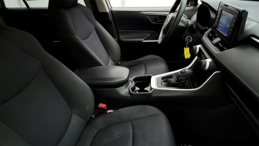 2019 Toyota RAV4 LE Laurel MD