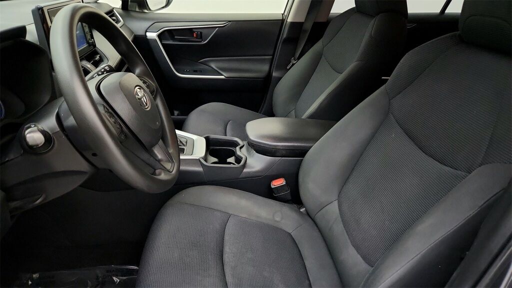 2019 Toyota RAV4 LE Laurel MD