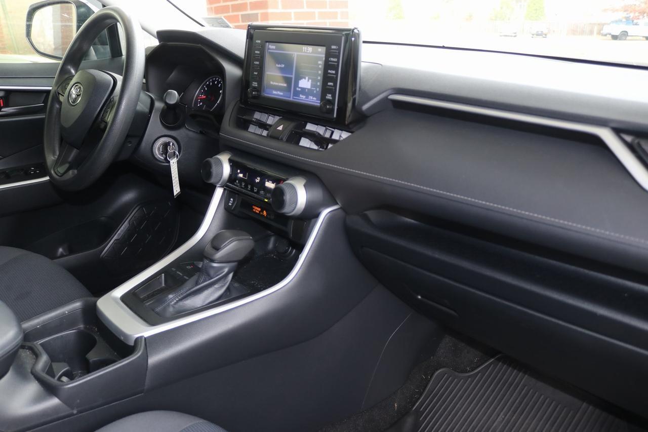 2019 Toyota RAV4 LE Fredericksburg VA