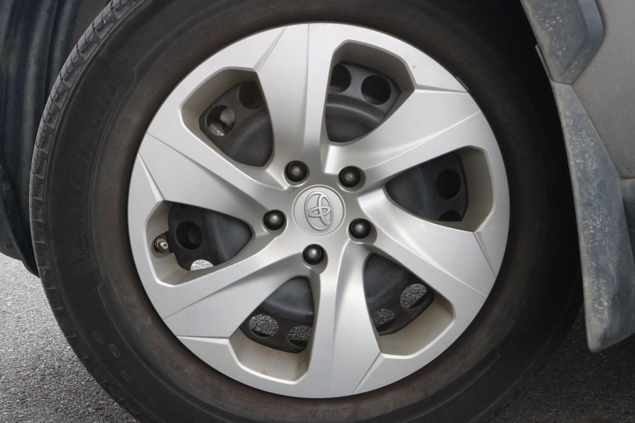 2019 Toyota RAV4 LE Fredericksburg VA