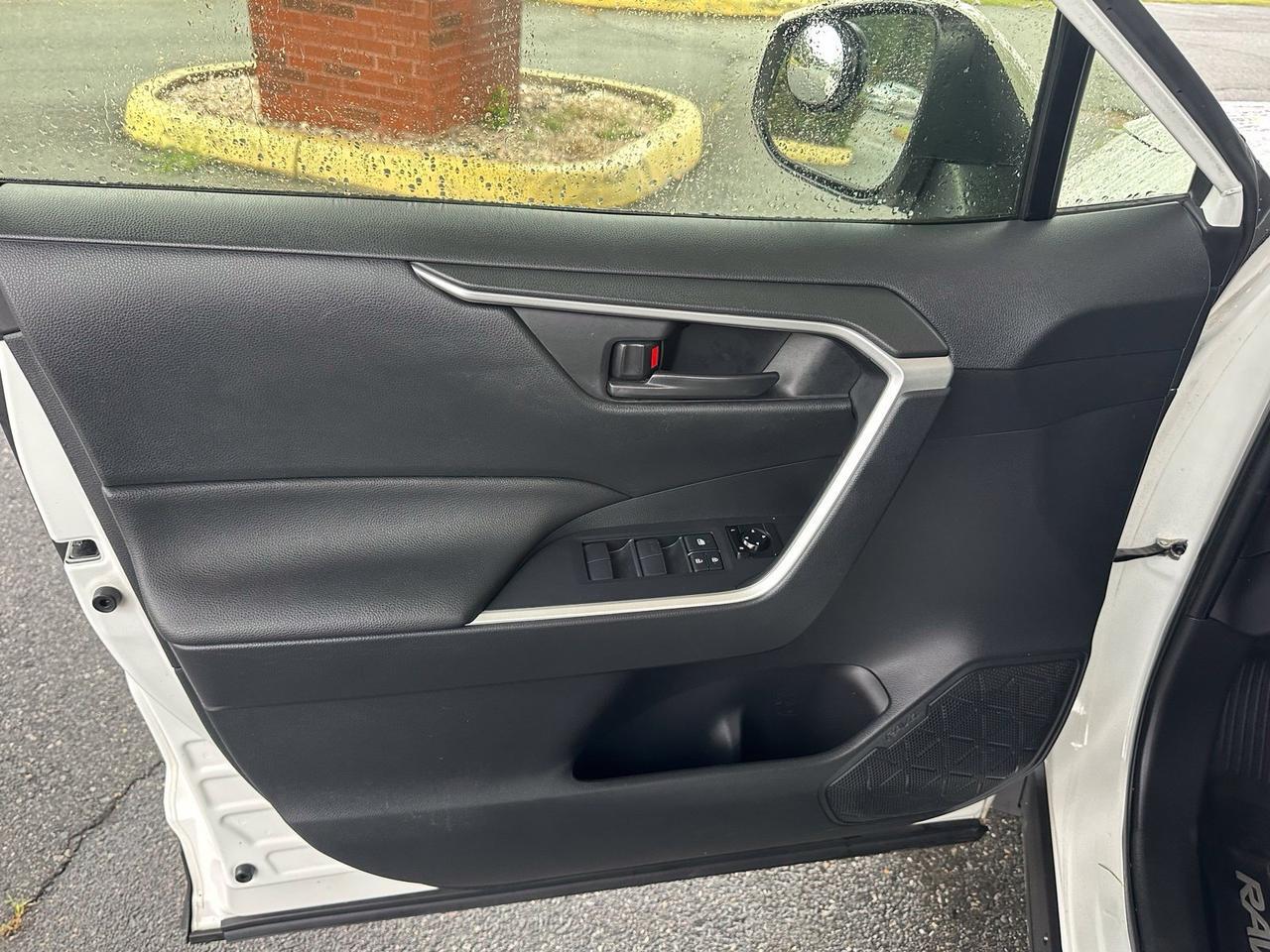 2019 Toyota RAV4 LE Fredericksburg VA