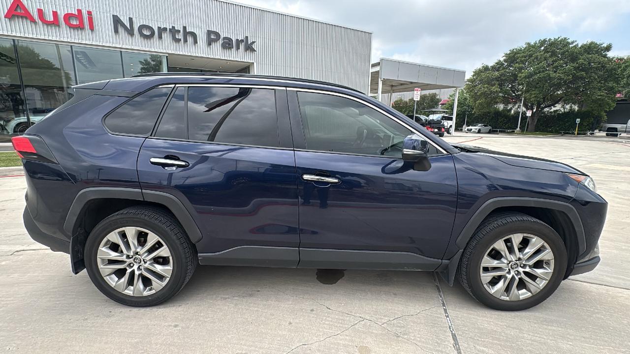 2019 Toyota RAV4 Limited  Selma TX