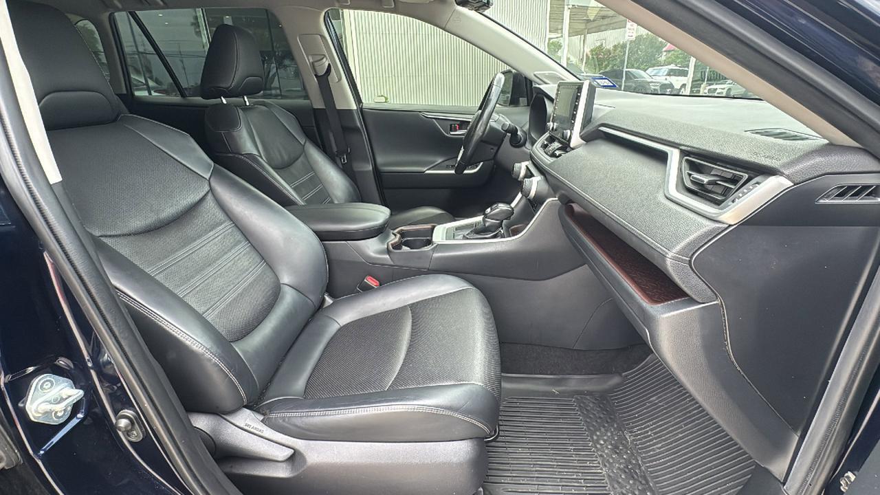 2019 Toyota RAV4 Limited  Selma TX