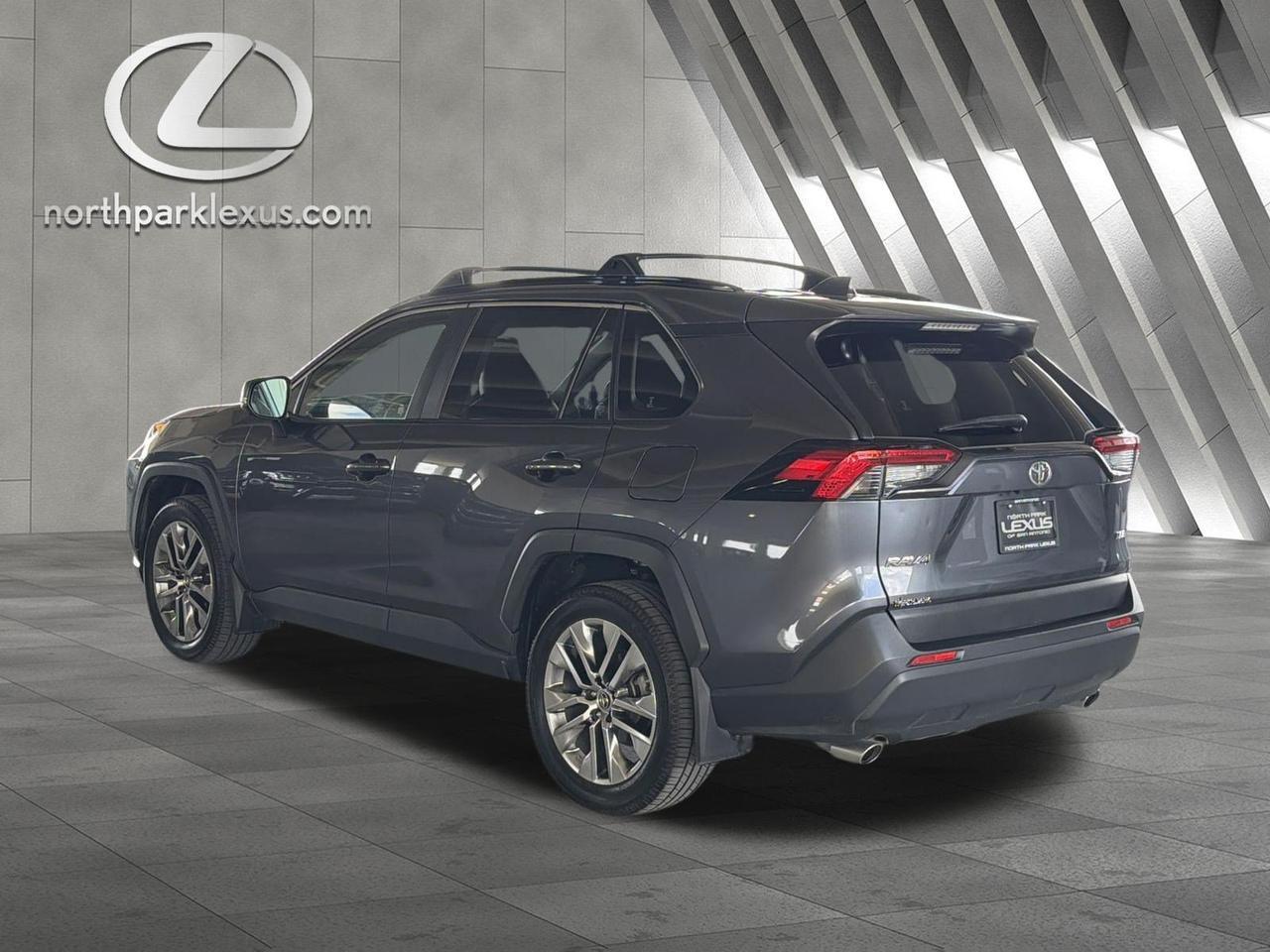 2019 Toyota RAV4 Premium