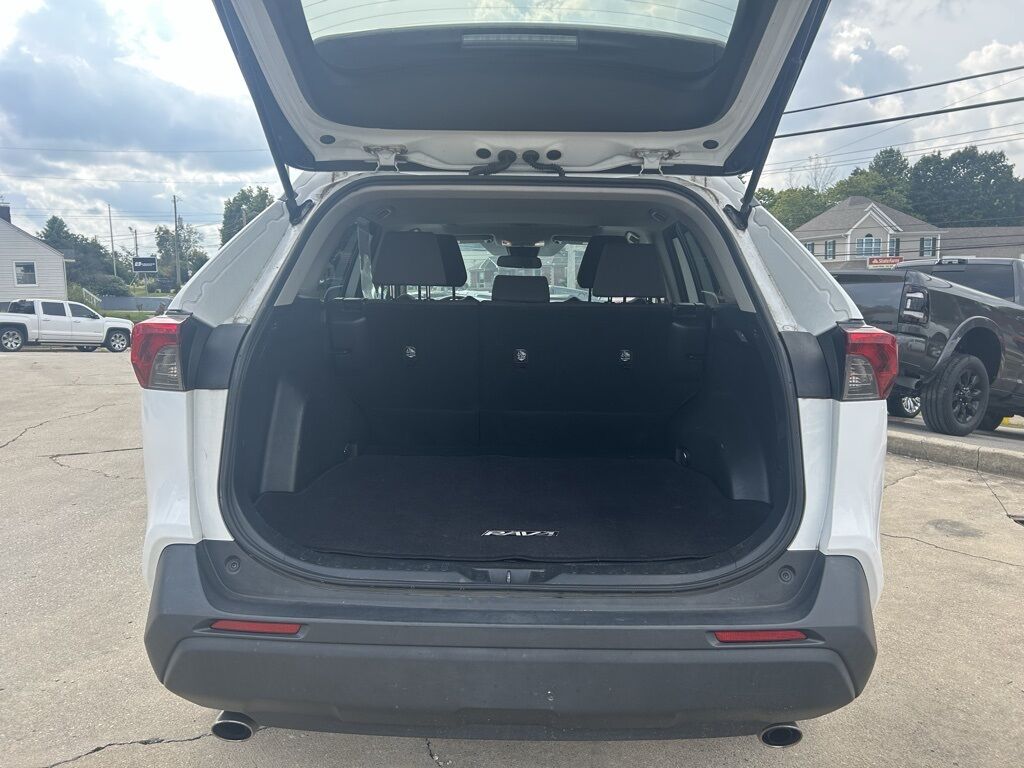 2019 Toyota RAV4 XLE Crestwood KY