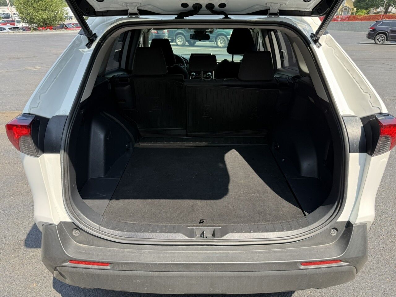 2019 Toyota RAV4 XLE Fitchburg MA